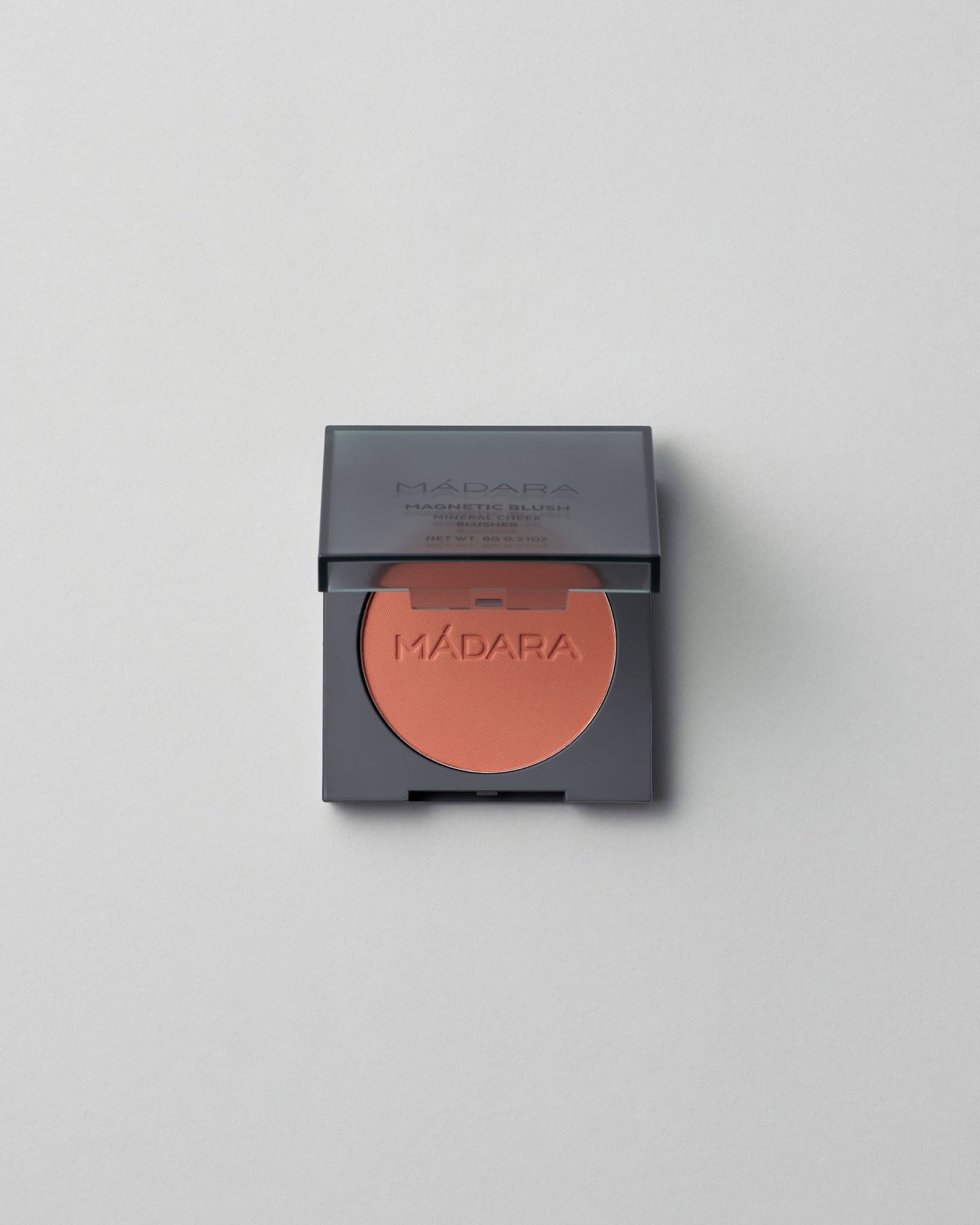 MÁDARA Organic Skincare mineral cheek blusher fierce flame A6821 product photo on plain background.