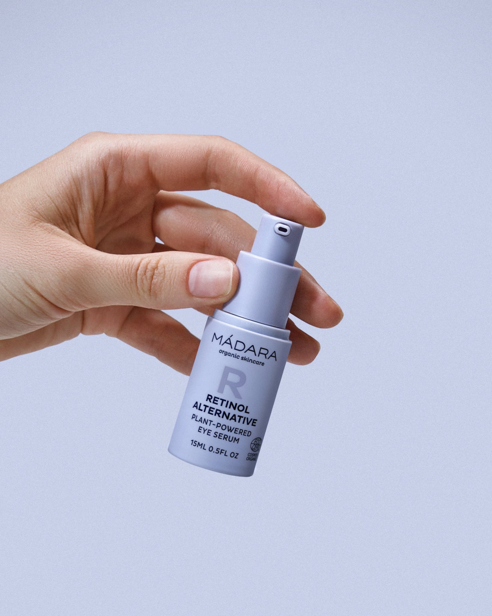 MÁDARA Organic Skincare bidens pilosa eye serum A3365 serum product photo on plain background.