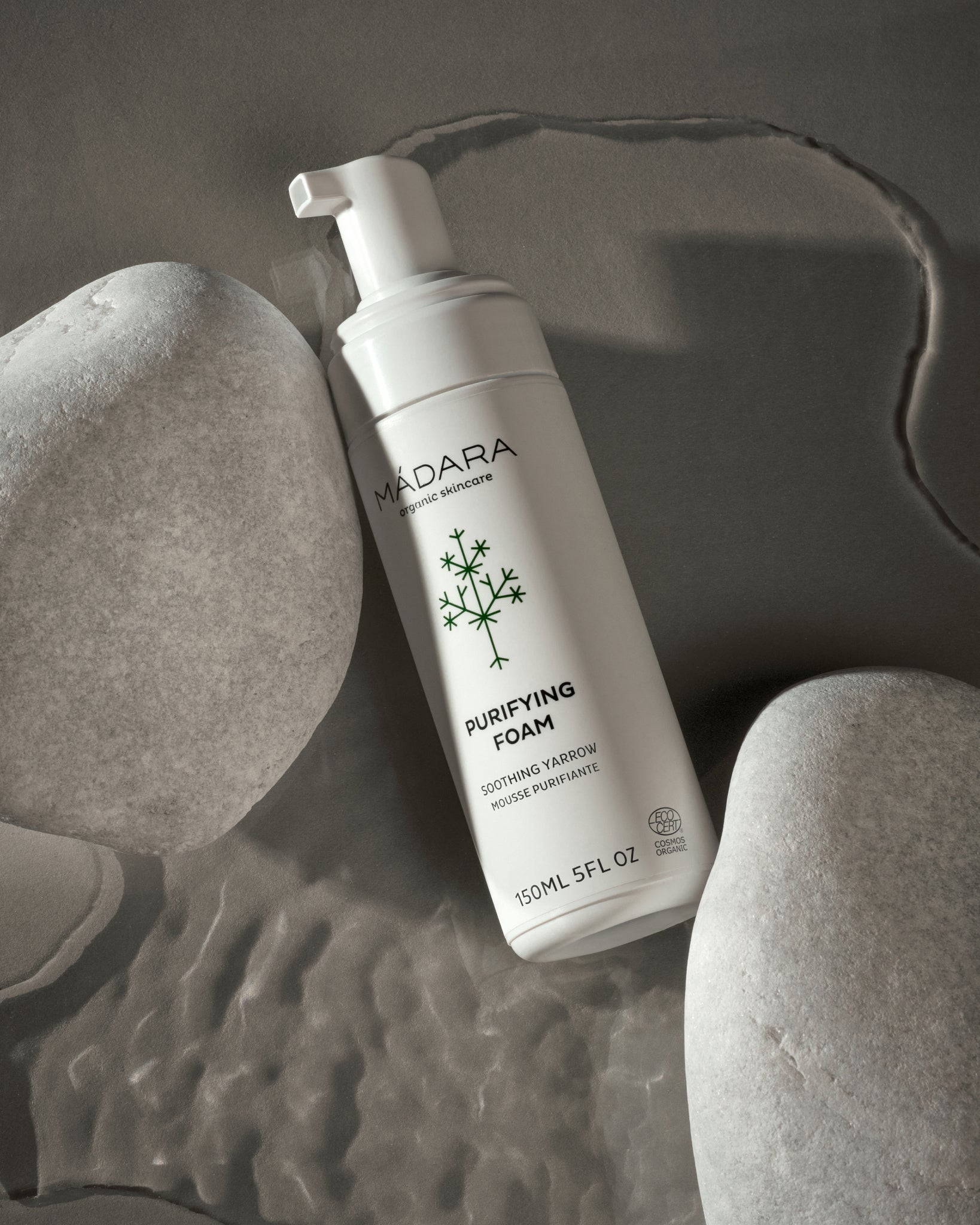 MÁDARA Organic Skincare cosmos organic foam A2001 product photo on plain background.