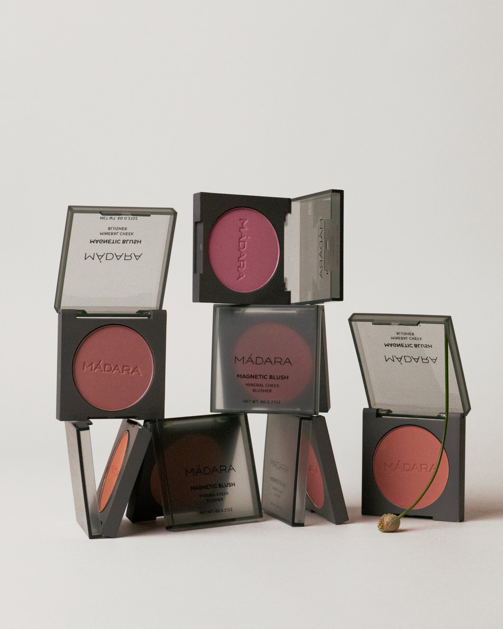 MÁDARA Organic Skincare mineral cheek blushers A6823 product photo on plain background.