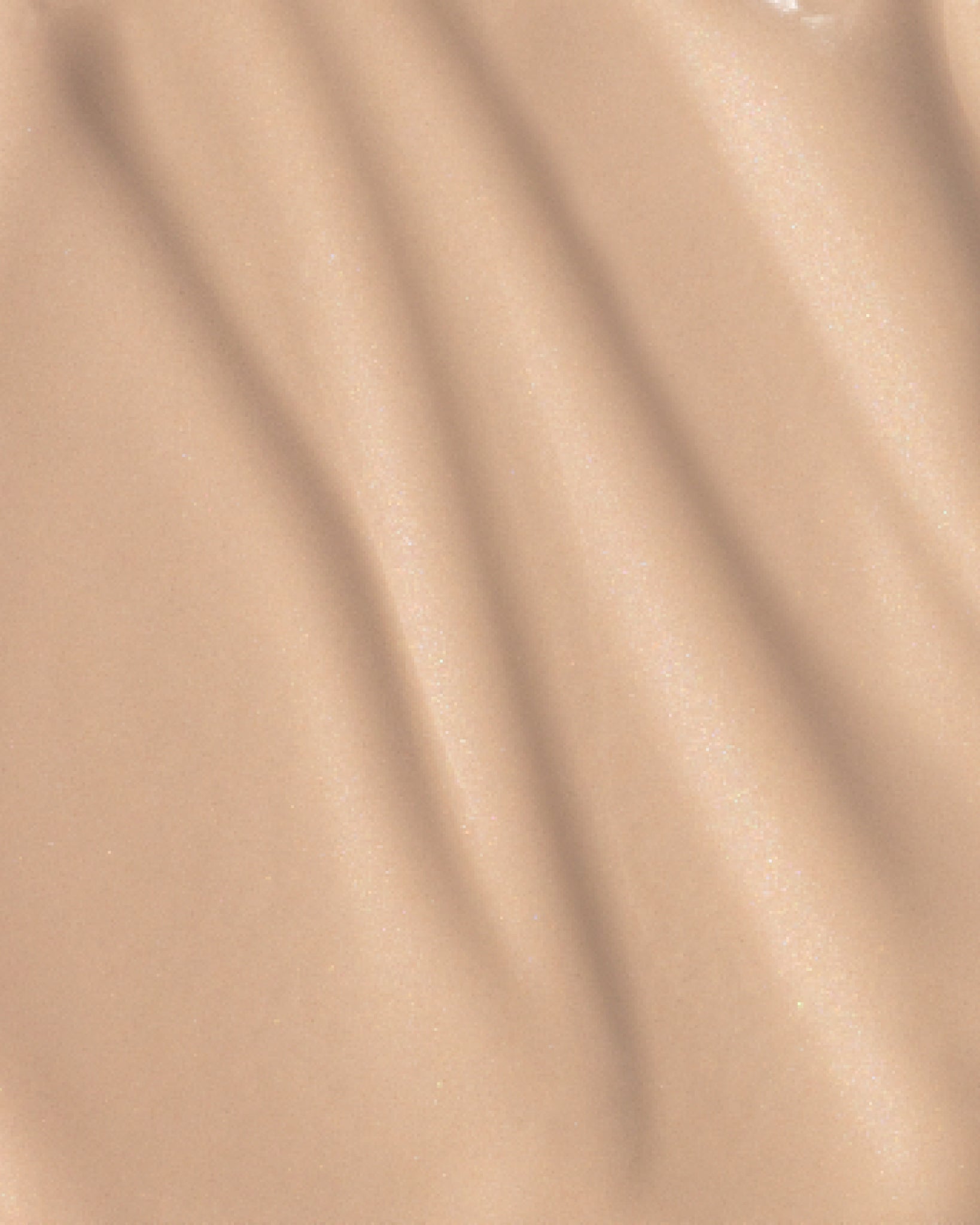 Texture close-up of MÁDARA Organic Skincare skin equal ivory A6053 �swatch demonstrates consistency and finish.